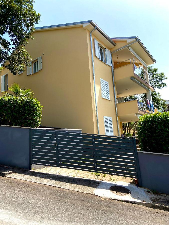 Villa Rudy Holiday Home نجيفيش المظهر الخارجي الصورة